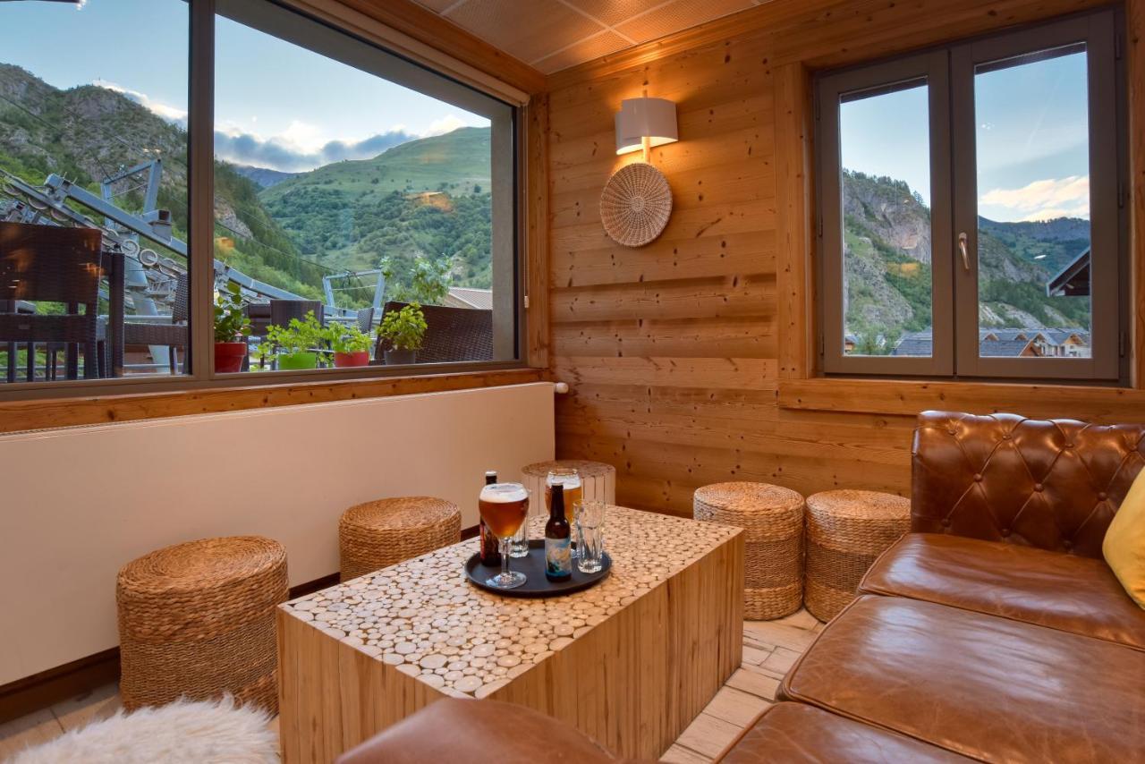Hotel Les Essarts, Ussim Vacances Valloire Exterior photo